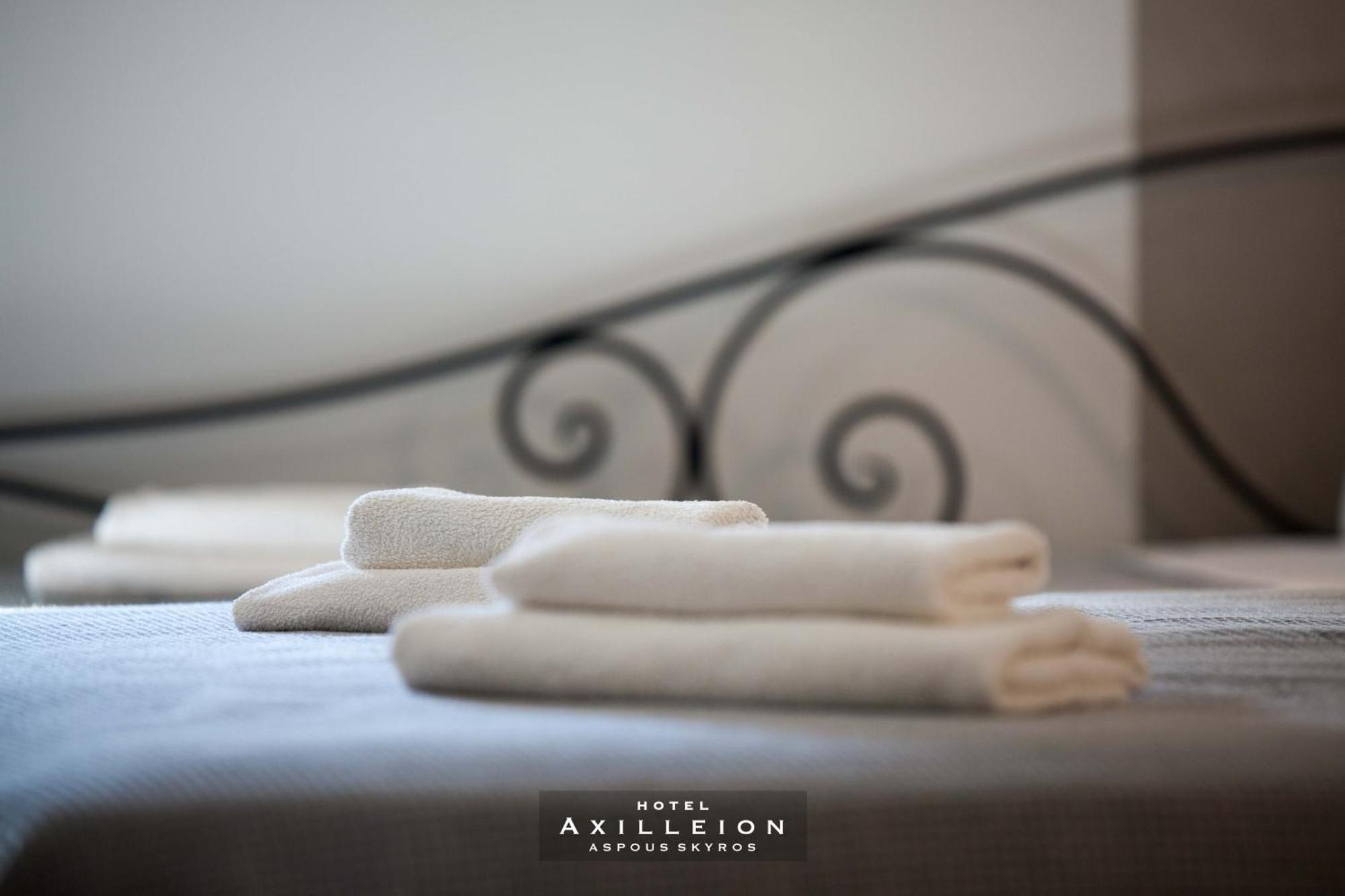Achilleion Hotel Скирос Экстерьер фото