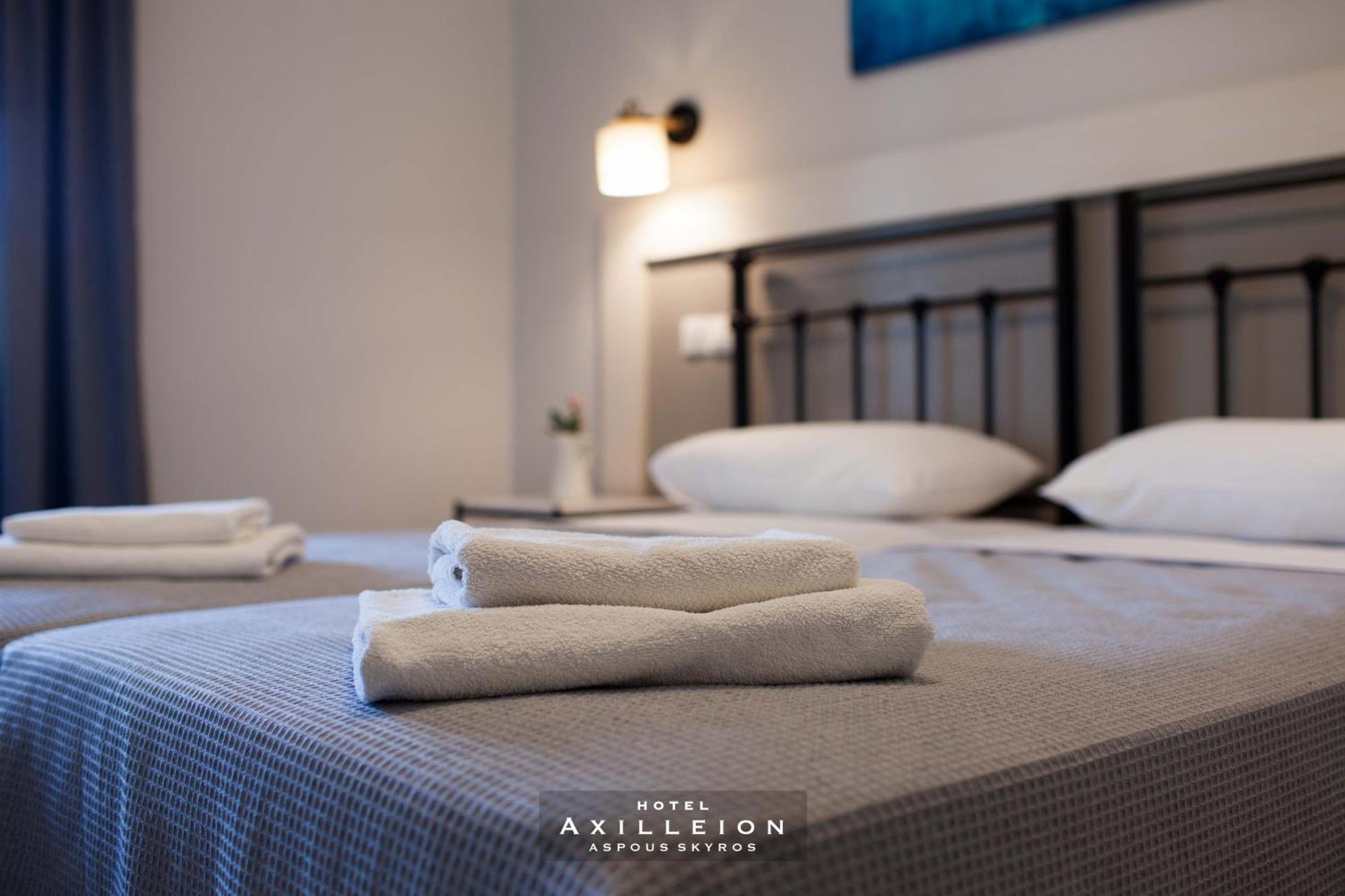 Achilleion Hotel Скирос Экстерьер фото