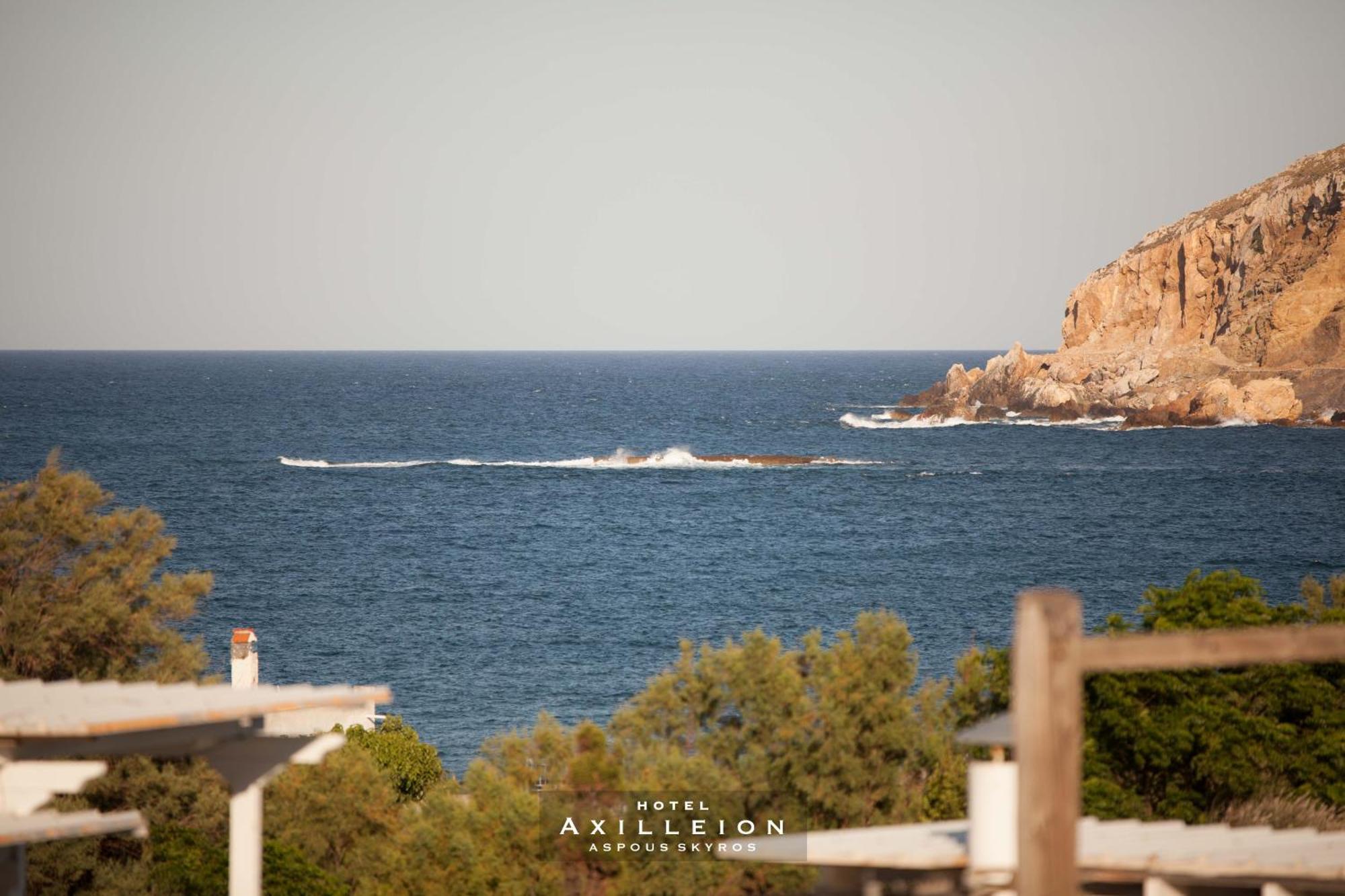 Achilleion Hotel Скирос Экстерьер фото