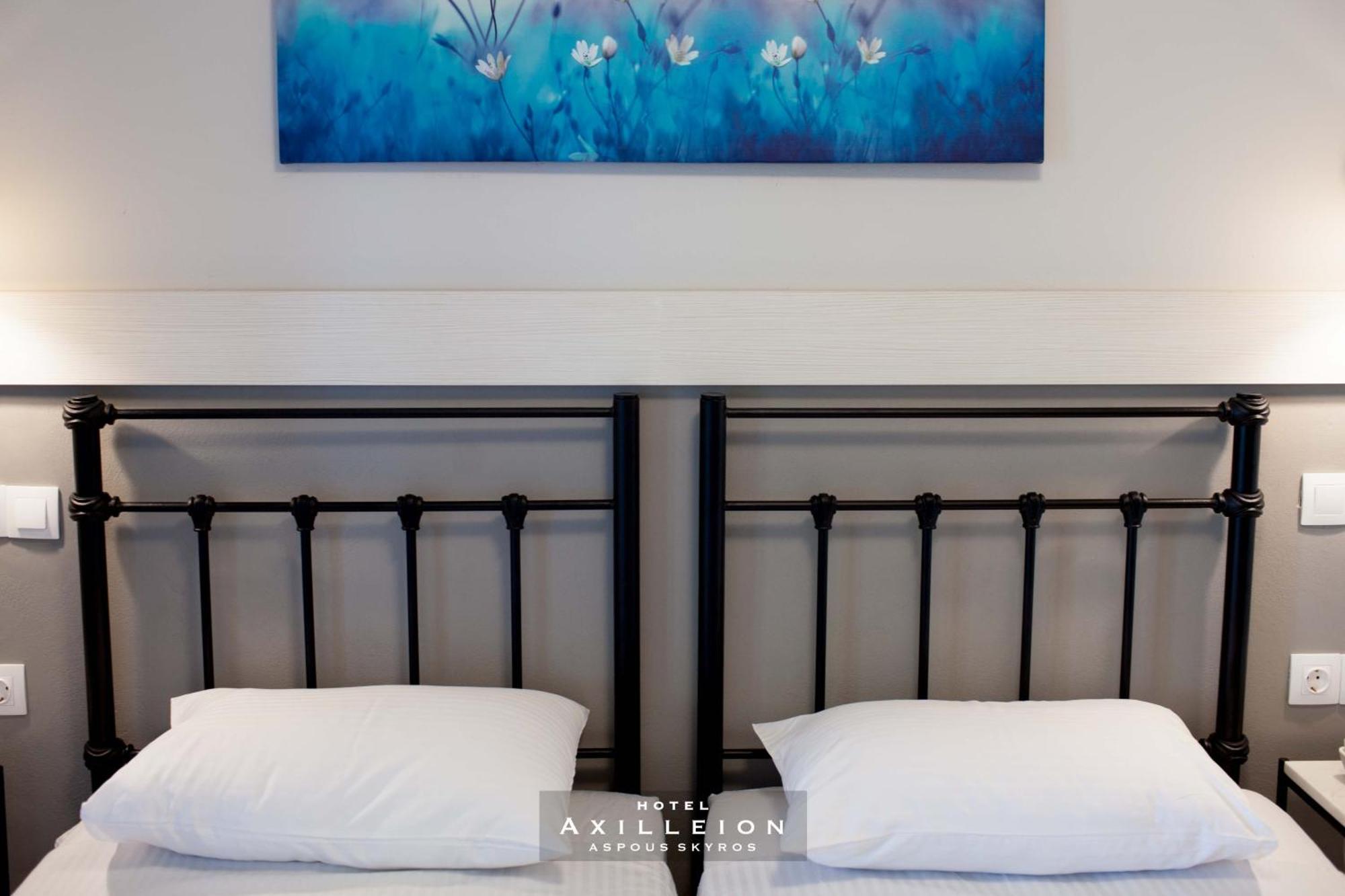 Achilleion Hotel Скирос Экстерьер фото